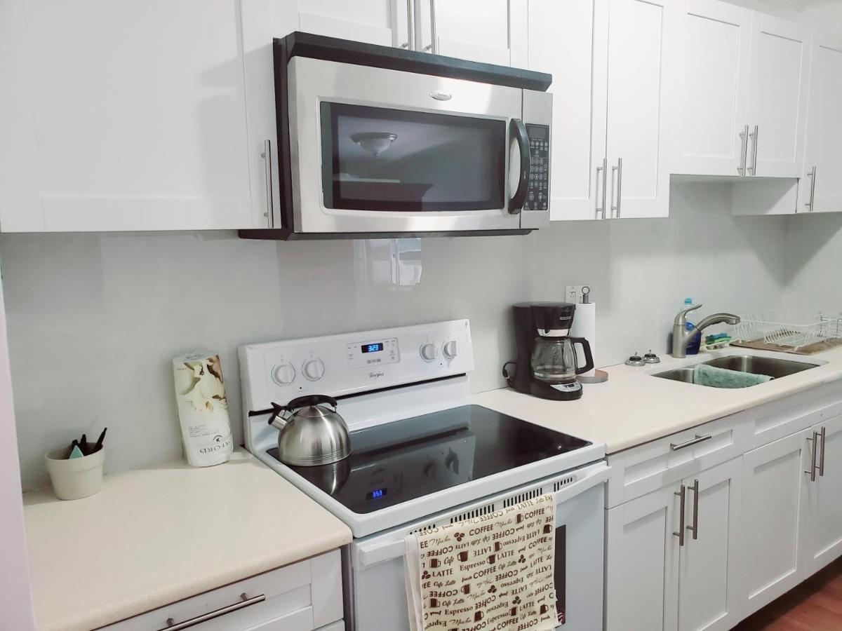 La Villa Azul - A Beachy Stay in Miami Kültér fotó
