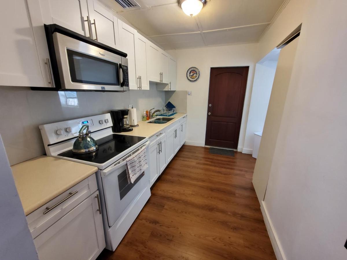 La Villa Azul - A Beachy Stay in Miami Kültér fotó